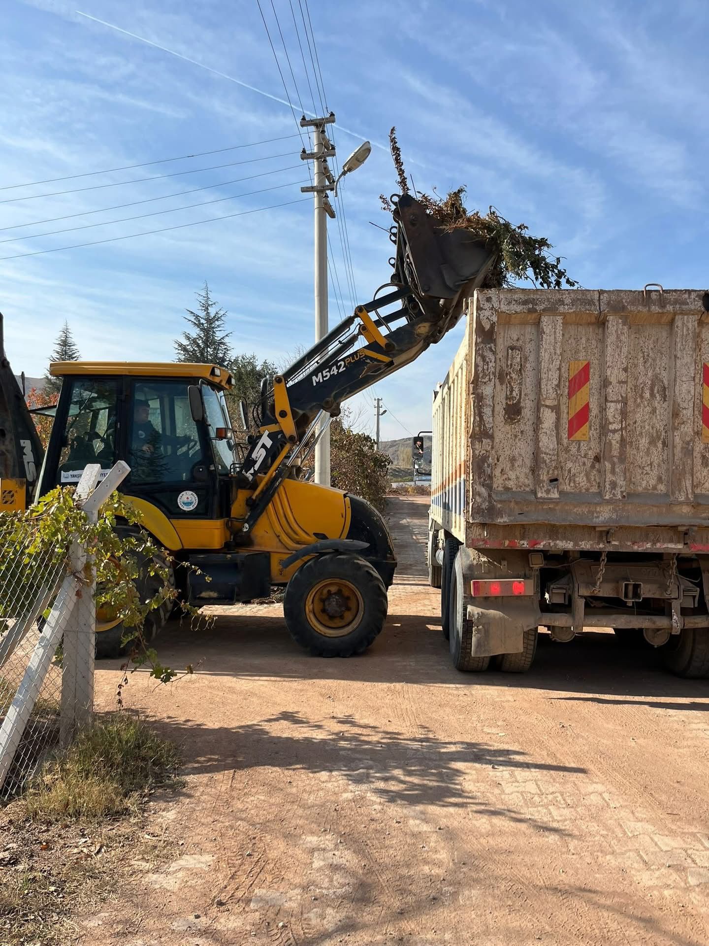 temizlik-calismalarimiz-araliksiz-devam-ediyor