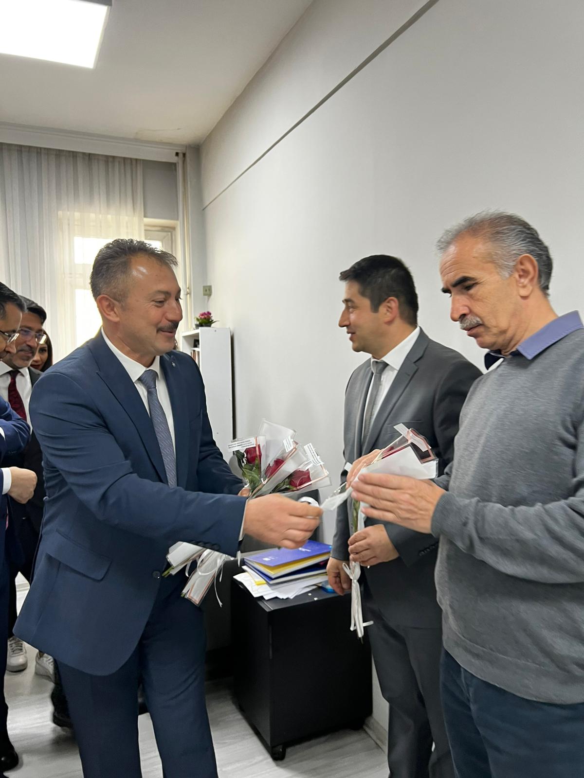 24-kasim-ogretmenler-gununuz-kutlu-olsun