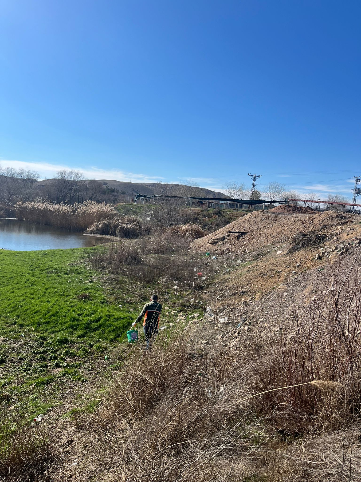 sivrisinek-ve-haserelere-karsi-onleyici-ilaclama-calismalarimiz-devam-ediyor